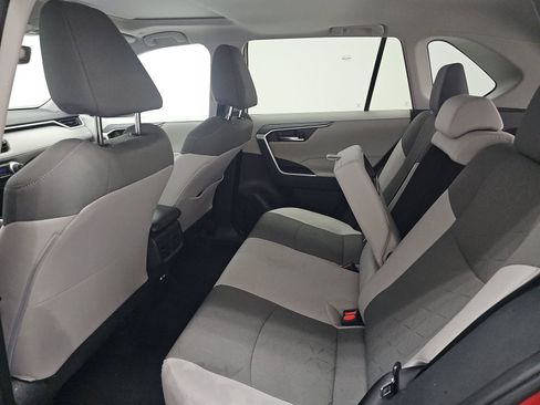 Used 2025 Toyota RAV4 XLE w/ Convenience Package image 12