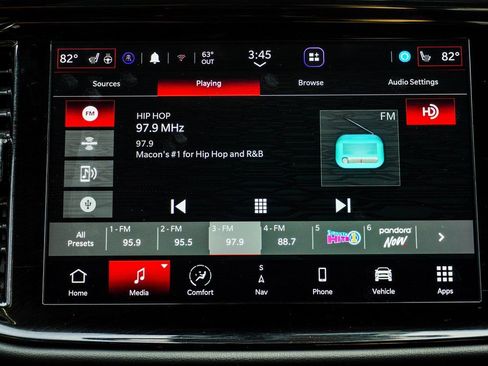 Used 2023 Dodge Durango R/T image 24