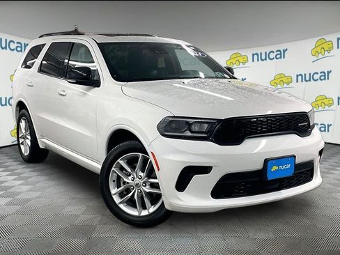 Used 2024 Dodge Durango GT AWD/4WD image 1