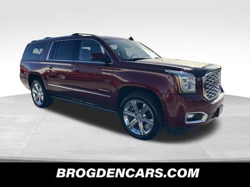 Used 2020 GMC Yukon XL Denali w/ Denali Ultimate Package image 1