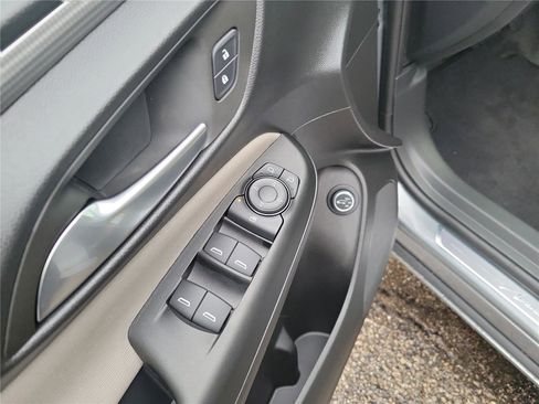 New 2026 Buick Envista Avenir image 21