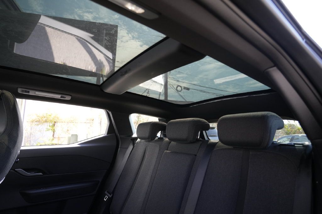 Used 2023 Fisker Ocean Ultra AWD/4WD image 24