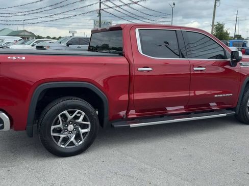 Used 2023 GMC Sierra 1500 SLT w/ SLT Premium Package AWD/4WD image 7
