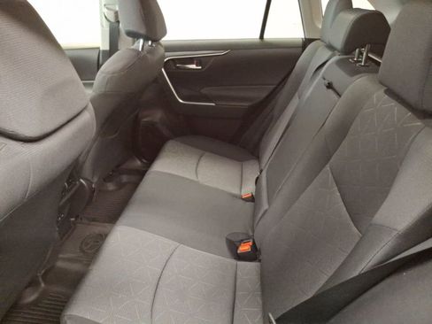 Used 2024 Toyota RAV4 XLE w/ Convenience Package image 12