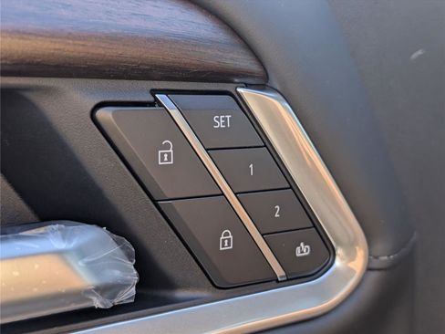 New 2026 GMC Sierra 2500 Denali Ultimate image 14