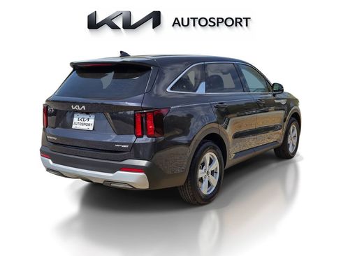 New 2026 Kia Sorento LX image 8
