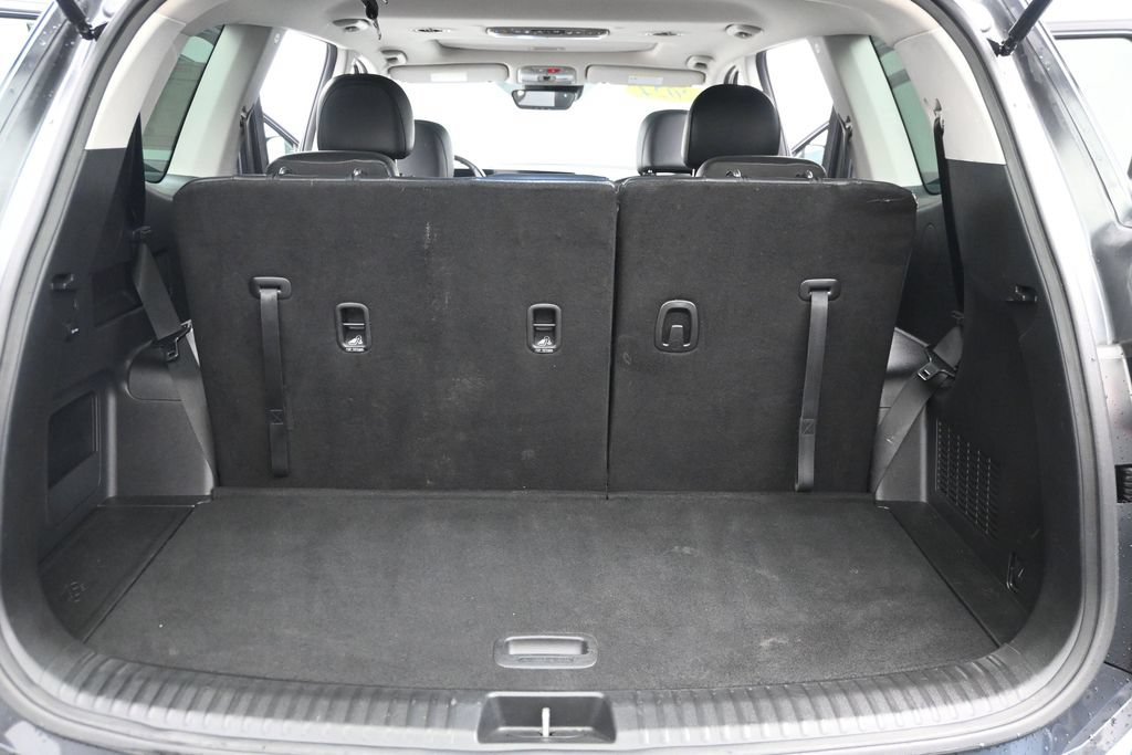 Used 2024 Kia Telluride S w/ S Sunroof Package FWD image 11