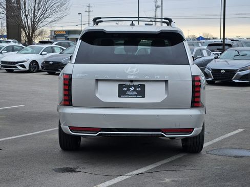 New 2026 Hyundai Palisade Calligraphy FWD image 6