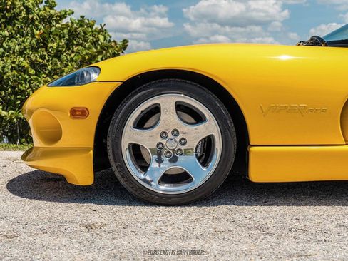Used 2001 Dodge Viper GTS RWD image 43