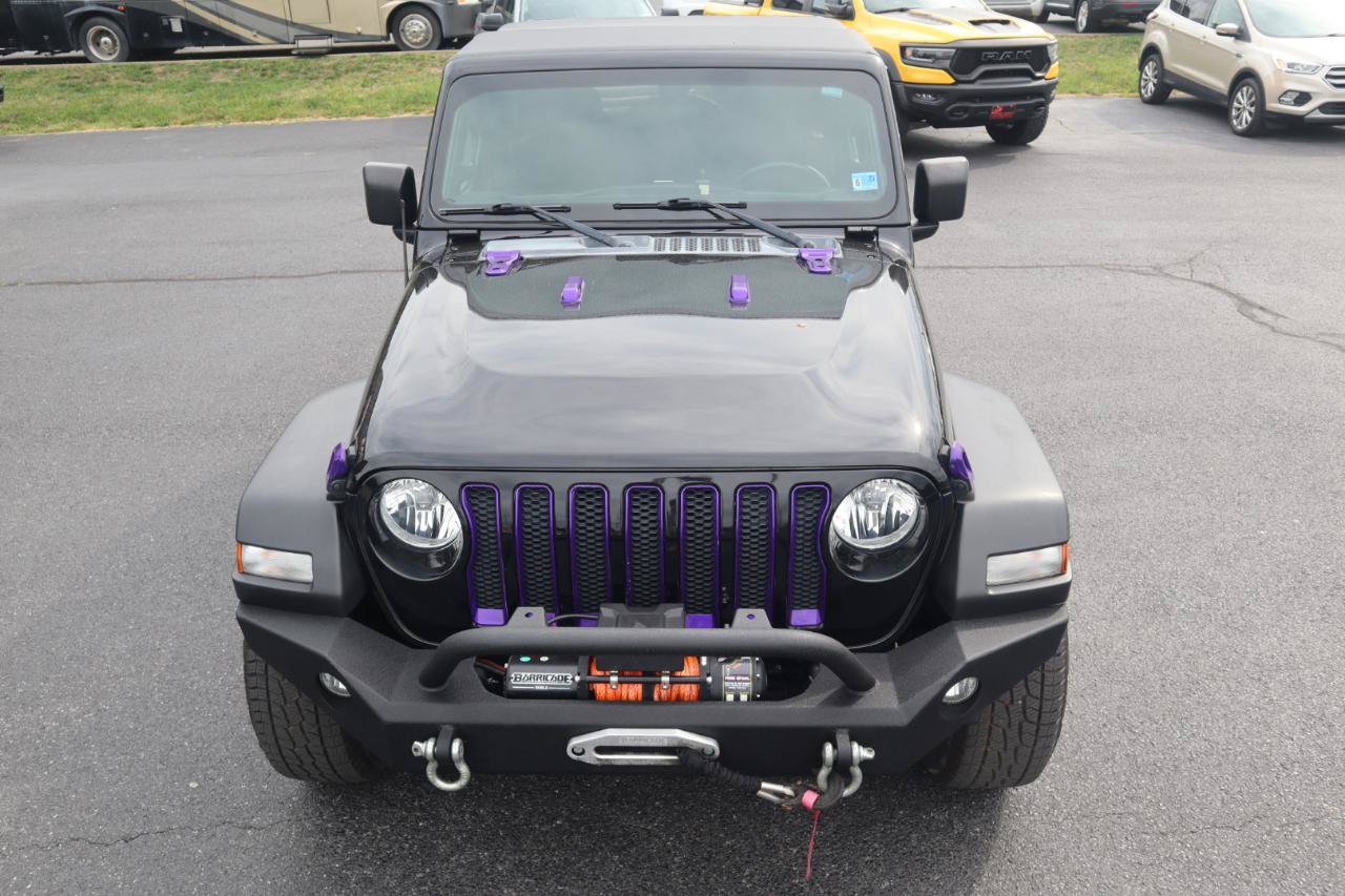 Used 2020 Jeep Wrangler Sport AWD/4WD image 4