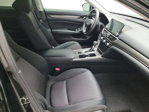 Used 2018 Honda Accord LX image 21