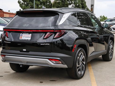 New 2026 Hyundai Tucson Limited AWD/4WD image 7