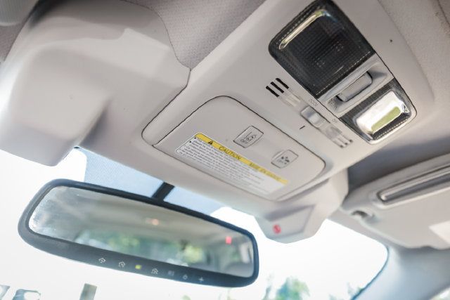 Used 2015 Subaru Forester 2.5i Touring w/ Eyesight & Navigation System AWD/4WD image 37