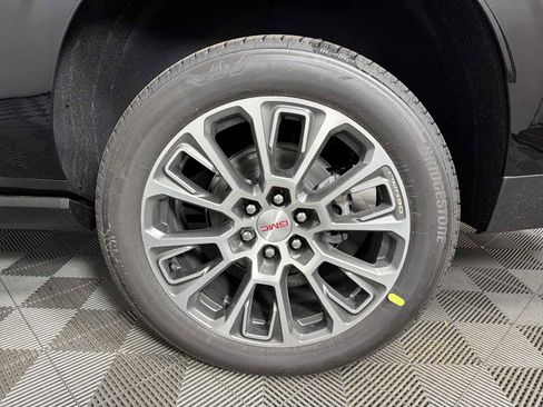 New 2026 GMC Yukon XL Denali w/ Sun & Power Step Package image 21