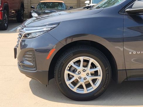 Used 2022 Chevrolet Equinox LS w/ LS Convenience Package FWD image 15