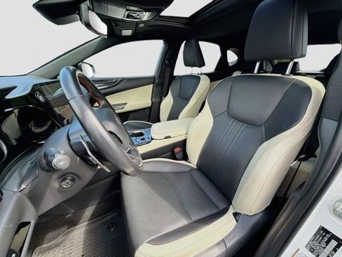 Used 2024 Lexus NX 350 AWD image 11