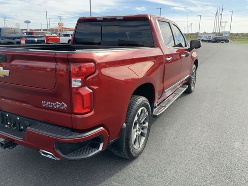 Used 2023 Chevrolet Silverado 1500 High Country image 21