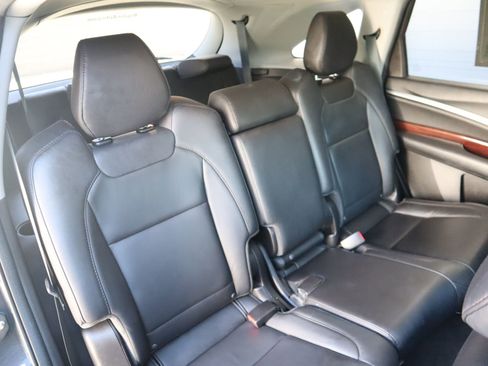 Used 2014 Acura MDX SH-AWD image 45