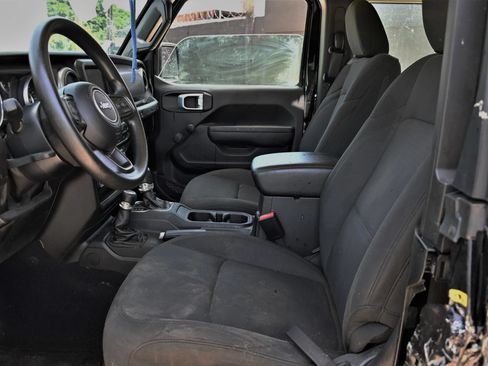 Used 2022 Jeep Wrangler Sport AWD/4WD image 10