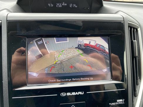 Used 2018 Subaru Crosstrek 2.0i image 32