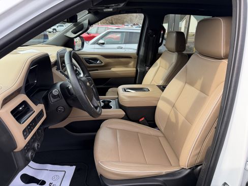 Used 2024 Chevrolet Tahoe Premier w/ Max Trailering Package image 10