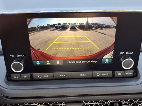 Certified 2025 Honda Accord SE image 18