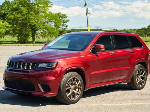 Used 2020 Jeep Grand Cherokee Trackhawk w/ Trailer Tow Group IV AWD/4WD image 1