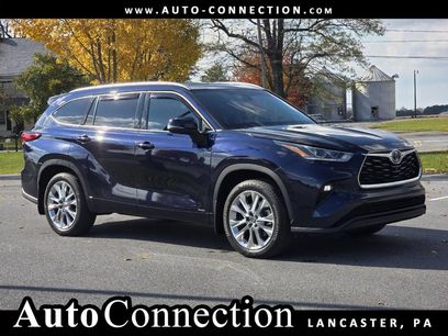 Used 2023 Toyota Highlander Limited