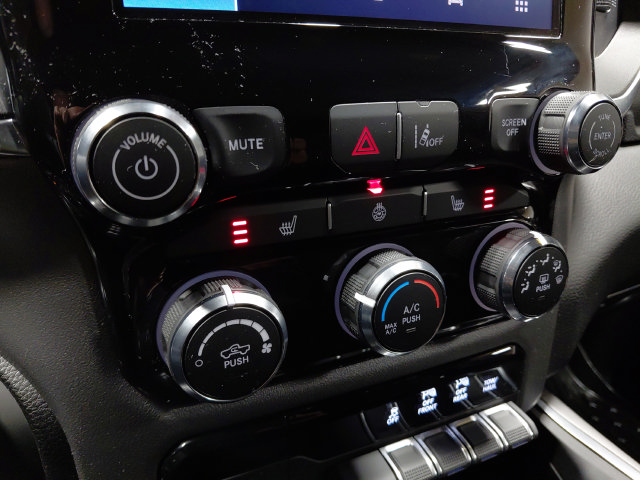 Used 2025 RAM 1500 Big Horn AWD/4WD image 33
