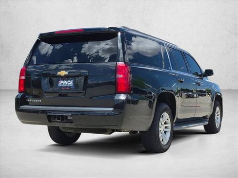 Used 2015 Chevrolet Suburban LT w/ Luxury Package AWD/4WD image 5