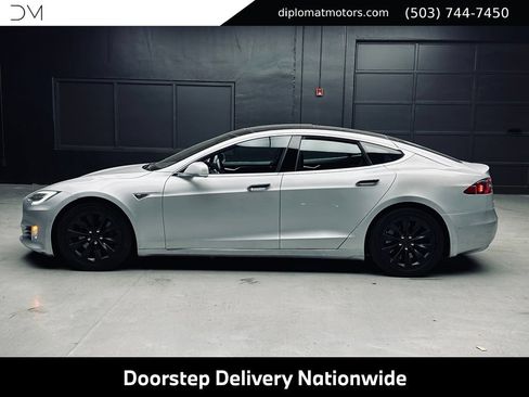 Used 2016 Tesla Model S 90D AWD/4WD image 4