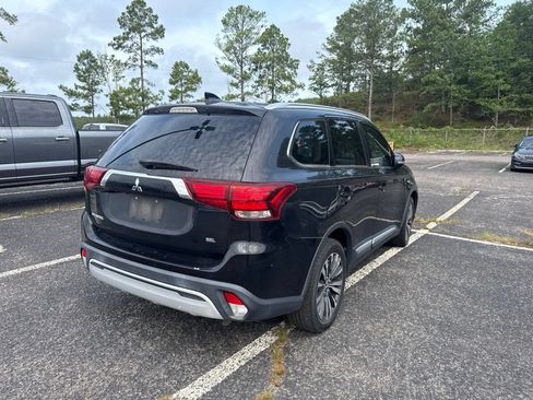 Used 2020 Mitsubishi Outlander SE FWD image 7
