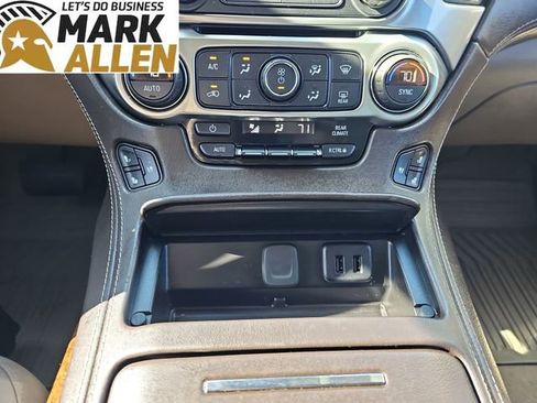 Used 2020 Chevrolet Tahoe Premier w/ Max Trailering Package AWD/4WD image 17