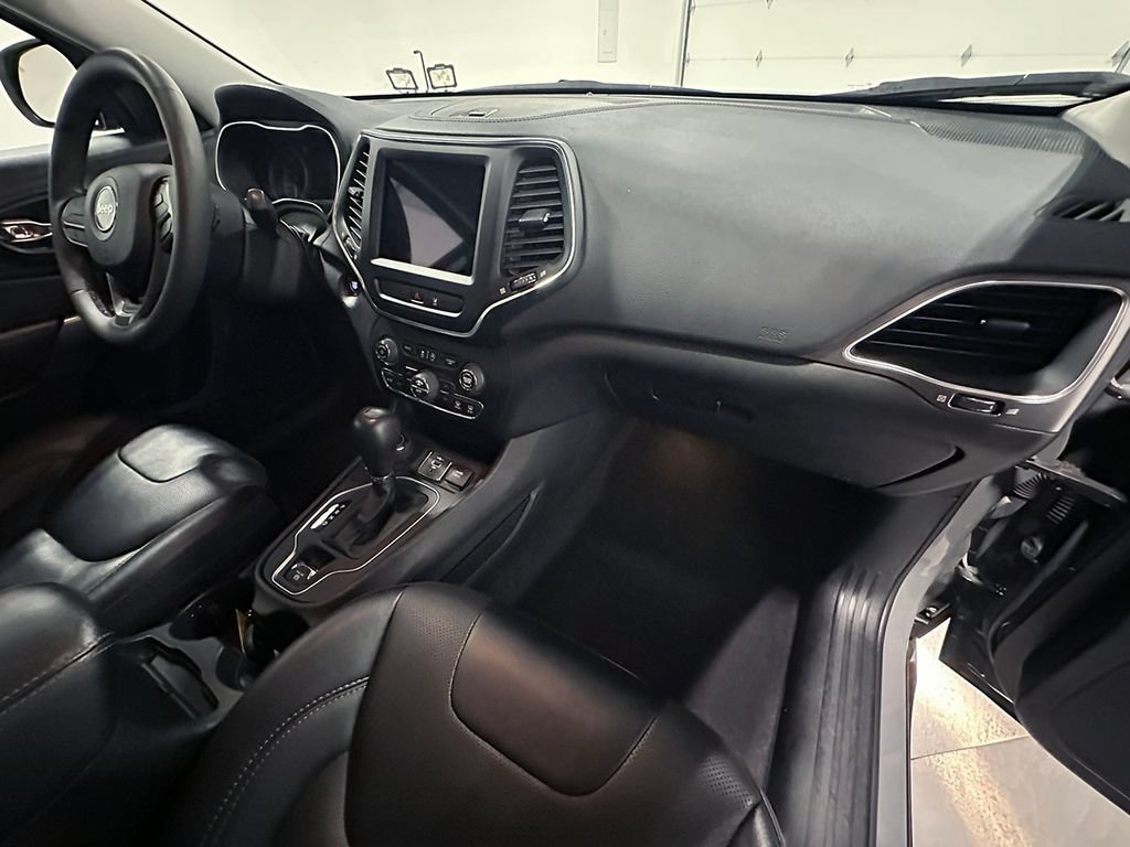 Used 2022 Jeep Cherokee Latitude Lux AWD/4WD image 27