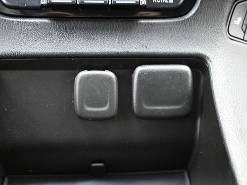 Used 2017 Chevrolet Tahoe LT w/ LT Signature Package image 29