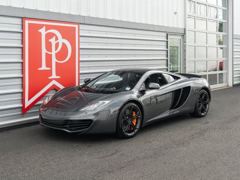 Used 2012 McLaren MP4-12C Coupe RWD image 31