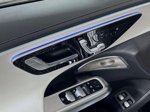 New 2026 Mercedes-Benz E 53 AMG e 4MATIC Sedan image 21