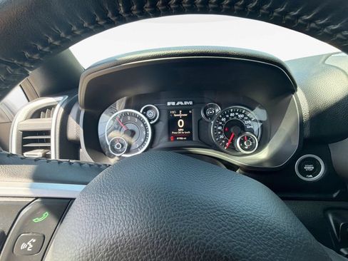 Used 2023 RAM 1500 Big Horn AWD/4WD image 10