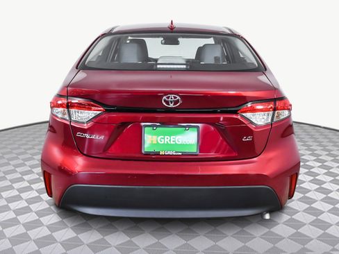 Used 2025 Toyota Corolla LE image 7
