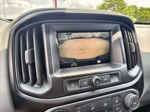 Used 2021 Chevrolet Colorado W/T w/ WT Convenience Package image 14