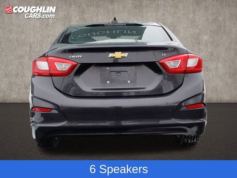 Used 2017 Chevrolet Cruze LT image 7
