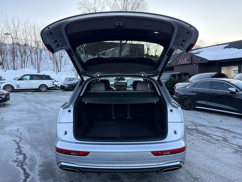 Used 2022 Audi Q5 2.0T Premium w/ Convenience Package image 14