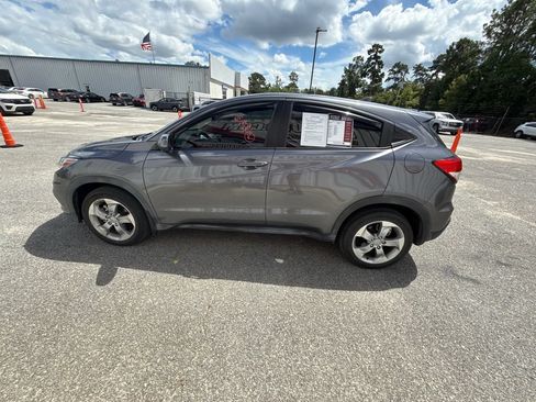 Used 2022 Honda HR-V LX image 5