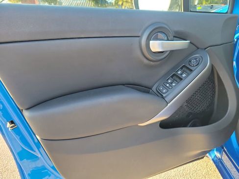 Used 2021 FIAT 500X Pop w/ Sport Appearance Package image 17