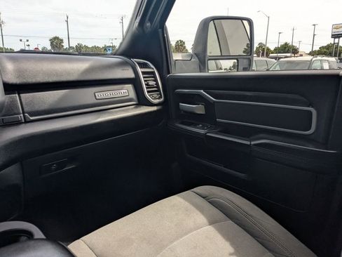 Used 2024 RAM 2500 Big Horn AWD/4WD image 15