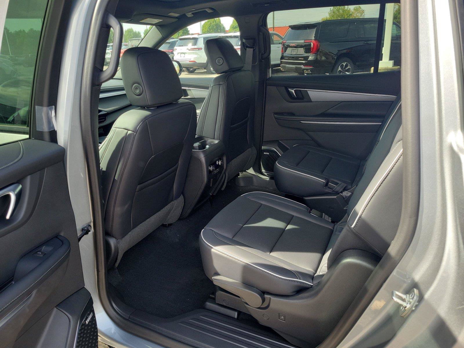 New 2027 Buick Enclave Sport Touring w/ Power Package FWD image 13