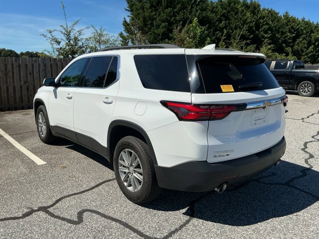 Used 2023 Chevrolet Traverse LT FWD image 7
