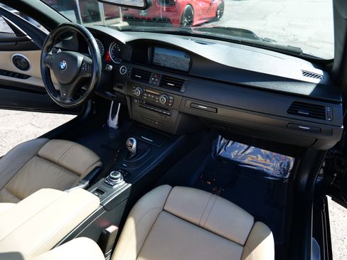 Used 2013 BMW M3 Convertible image 33