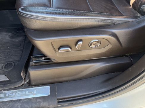 Used 2024 GMC Sierra 2500 Denali w/ Denali Reserve Package image 15