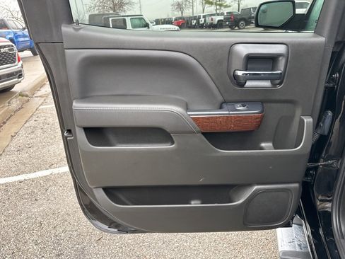 Used 2017 GMC Sierra 1500 SLT image 42